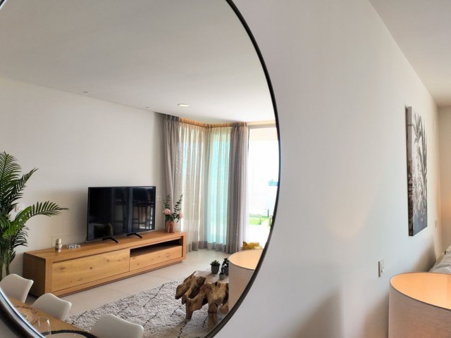 Apartamento con 2 Dormitorios  en Calanova Golf