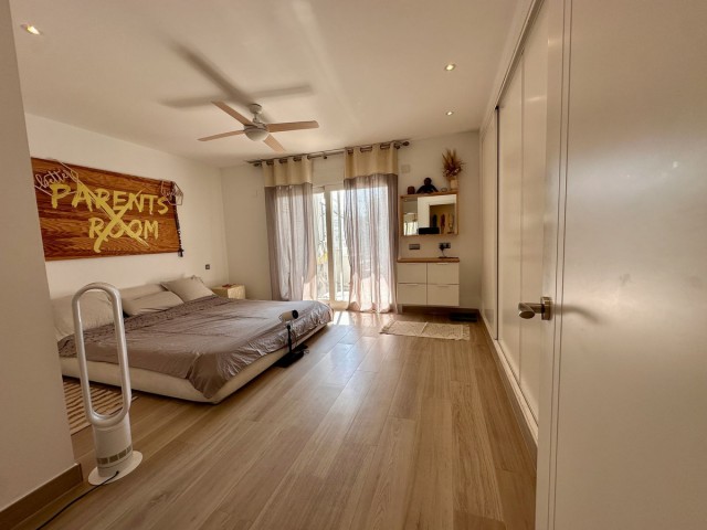 3 Bedrooms Apartment in Benahavís