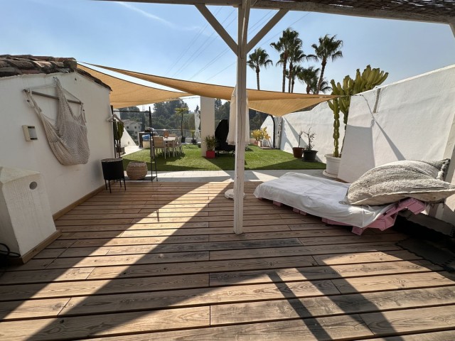 3 Bedrooms Apartment in Benahavís