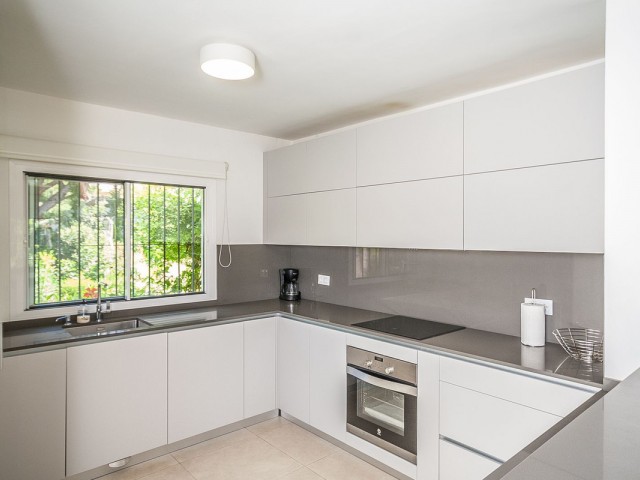 Villa avec 5 Chambres  à Elviria