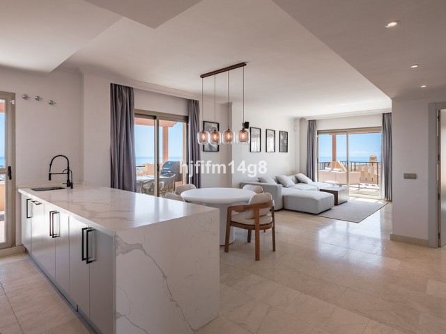 Penthouse in Benahavís