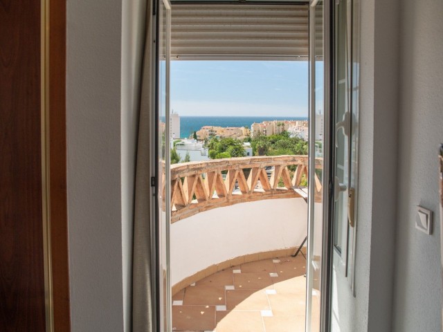 3 Bedrooms Townhouse in Torrequebrada