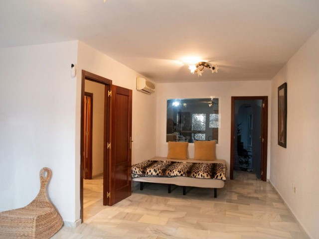 3 Bedrooms Townhouse in Torrequebrada