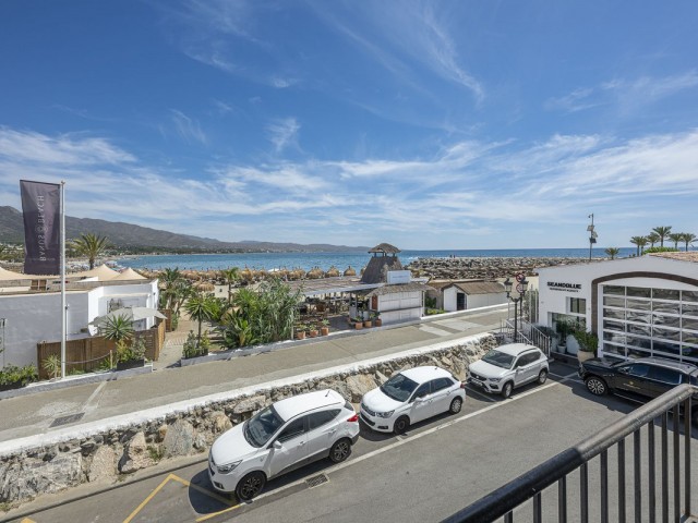 Takvåning i Puerto Banús