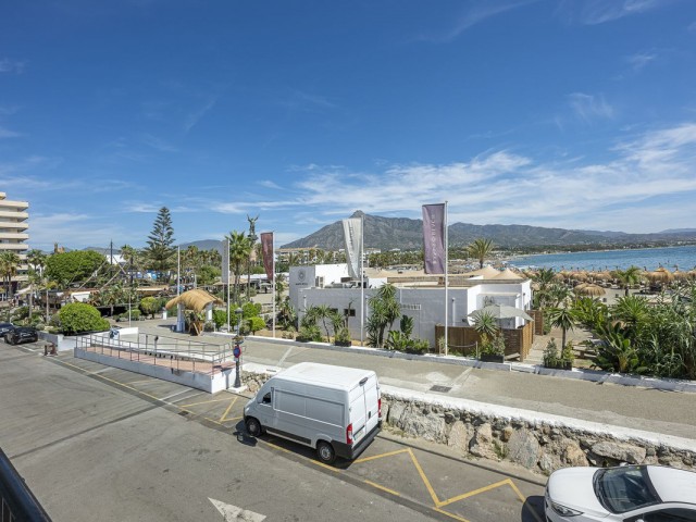 Takvåning i Puerto Banús