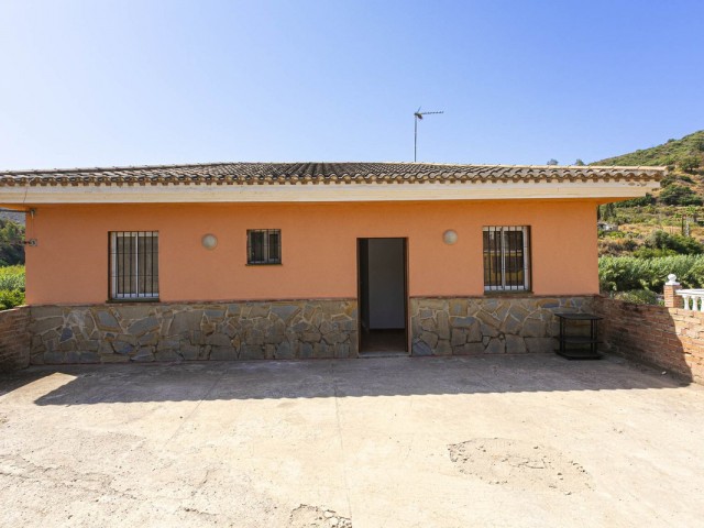 4 Bedrooms Villa in Mijas