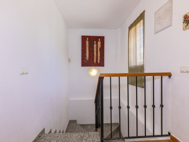 4 Bedrooms Villa in Mijas