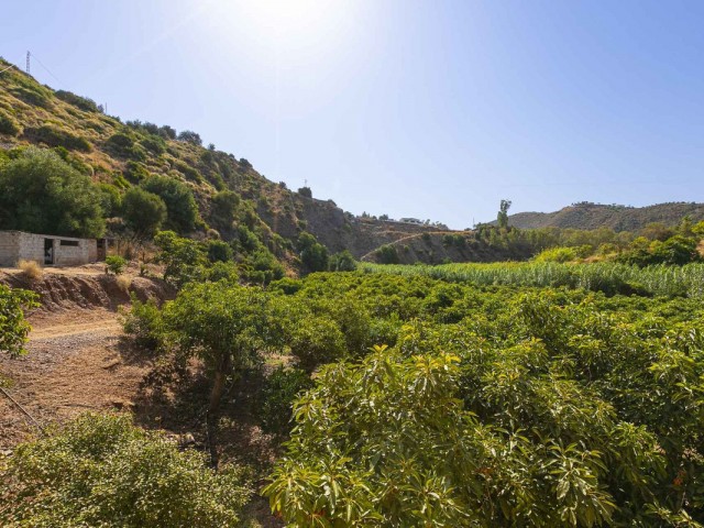 4 Bedrooms Villa in Mijas