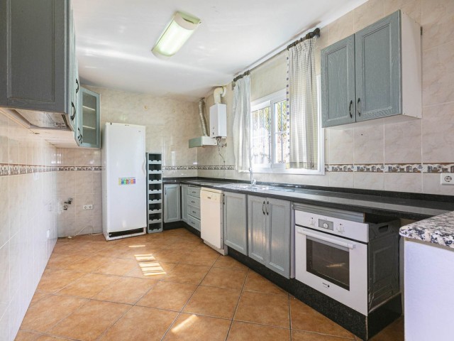 4 Bedrooms Villa in Mijas