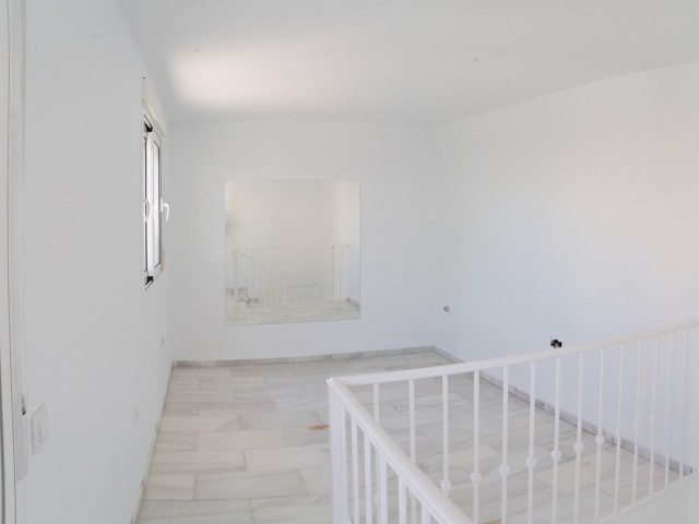 4 Soveroms Leilighet i Casares