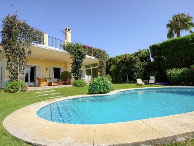 Villa avec 4 Chambres  à Sotogrande