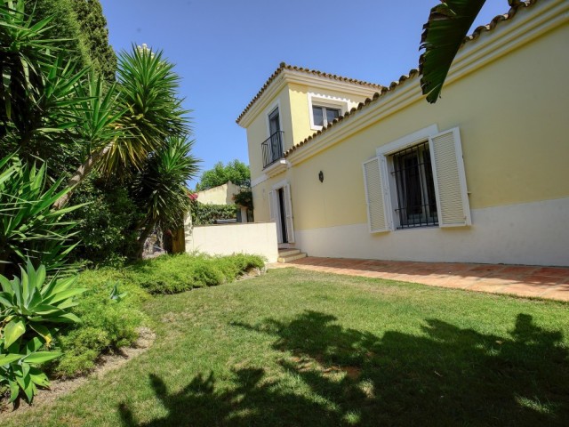 Villa avec 4 Chambres  à Sotogrande