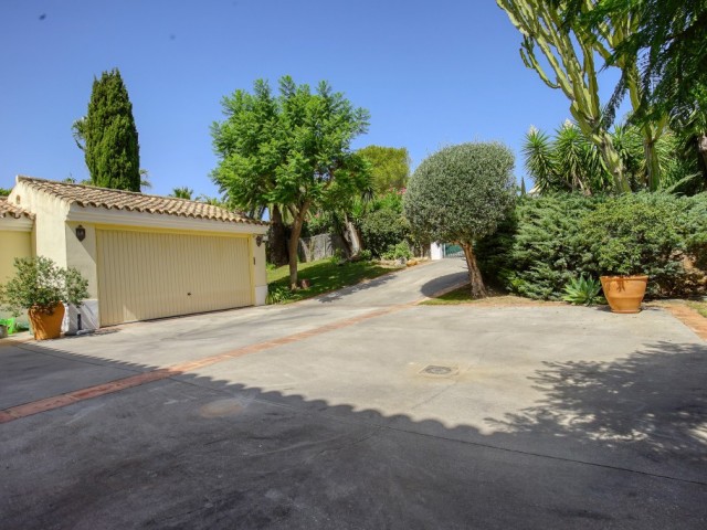Villa avec 4 Chambres  à Sotogrande
