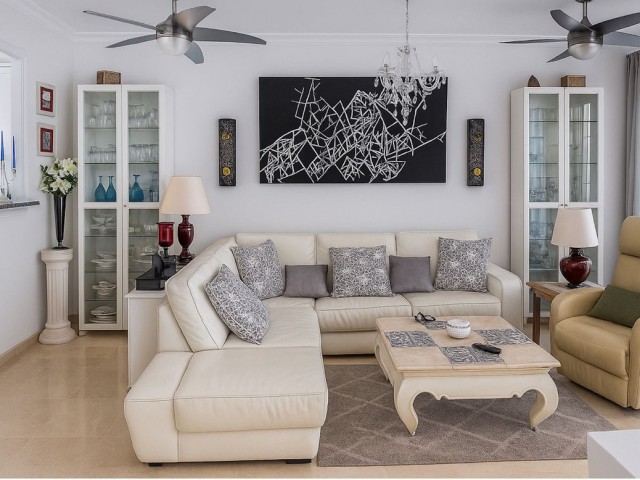 Apartment, New Golden Mile, R5135899