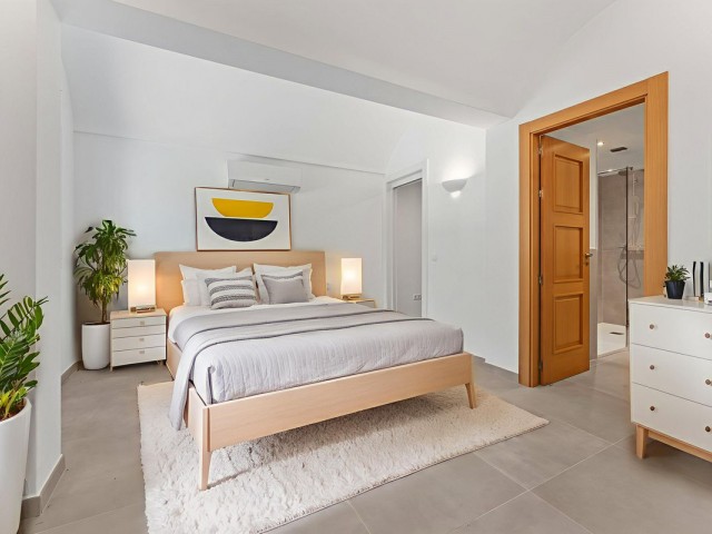 7 Bedrooms Villa in Mijas