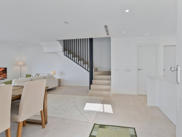 Maison mitoyenne avec 3 Chambres  à La Cala de Mijas