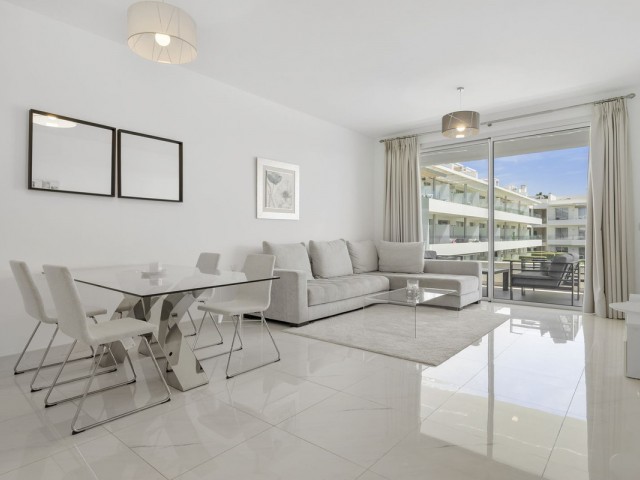 Apartamento, New Golden Mile, R5137900