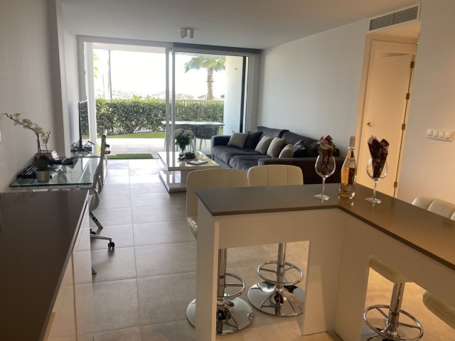 Apartment, La Cala de Mijas, R5143624