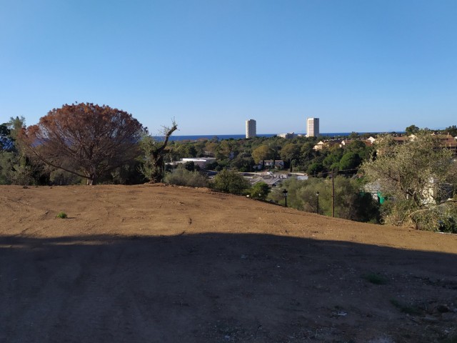 Plot, Marbella, R5143630