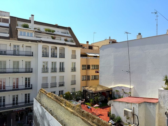 Kattohuoneisto Estepona