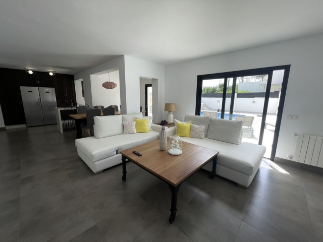 3 Bedrooms Villa in San Pedro de Alcántara