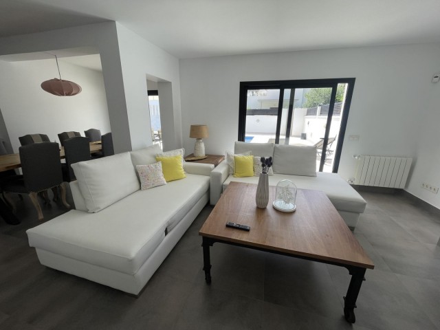 Villa avec 3 Chambres  à San Pedro de Alcántara