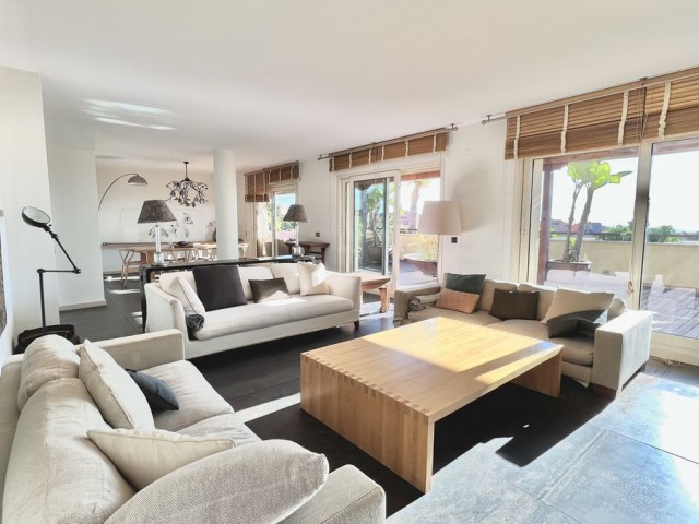 3 Bedrooms Apartment in Sierra Blanca