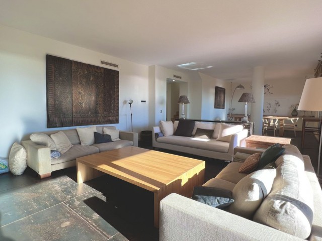 3 Bedrooms Apartment in Sierra Blanca