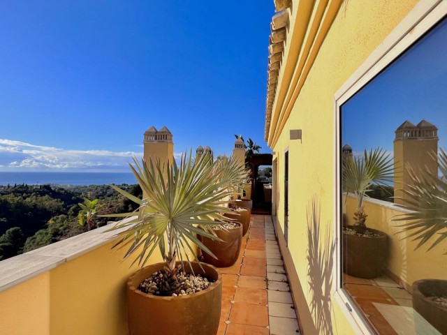 3 Bedrooms Apartment in Sierra Blanca