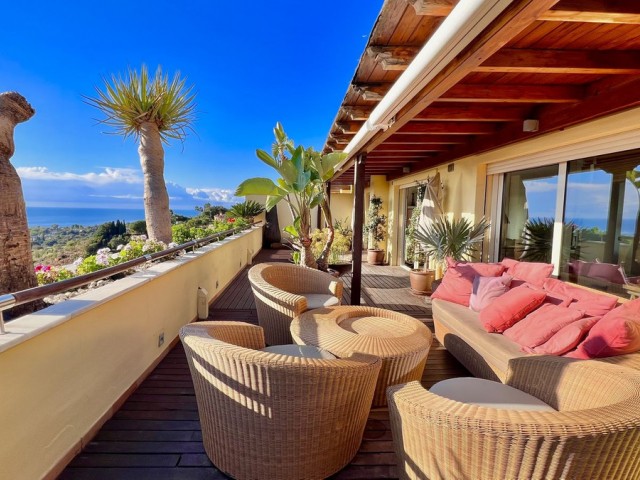 3 Bedrooms Apartment in Sierra Blanca