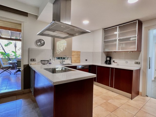 3 Bedrooms Apartment in Sierra Blanca