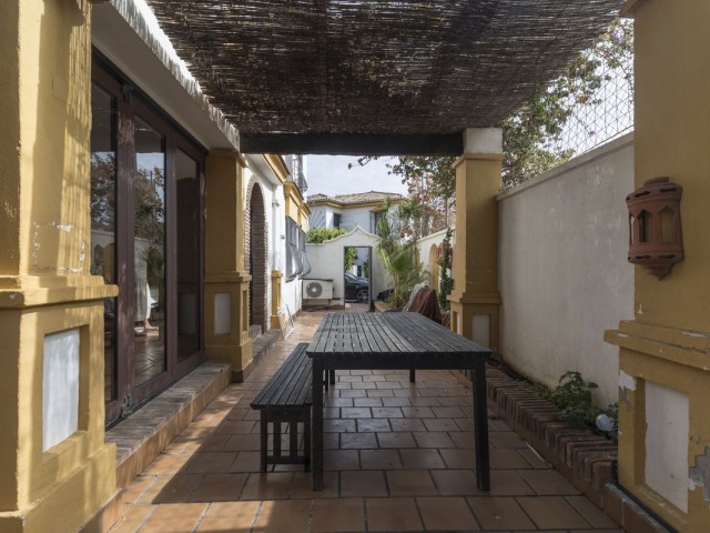 6 Schlafzimmer Villa in Fuengirola