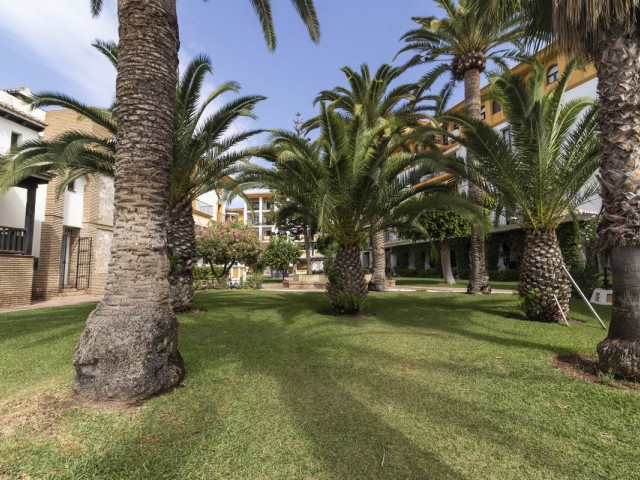 6 Bedrooms Villa in Fuengirola