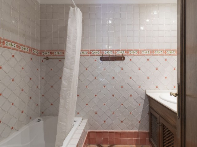 6 Bedrooms Townhouse in Fuengirola