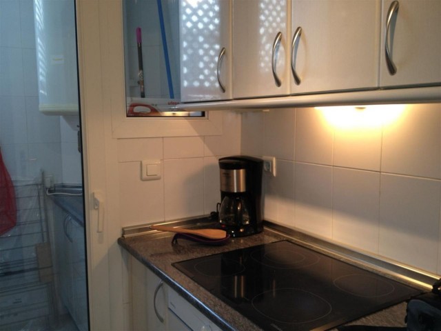 Apartamento con 2 Dormitorios  en Puerto Banús