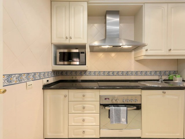 2 Soveroms Leilighet i Elviria