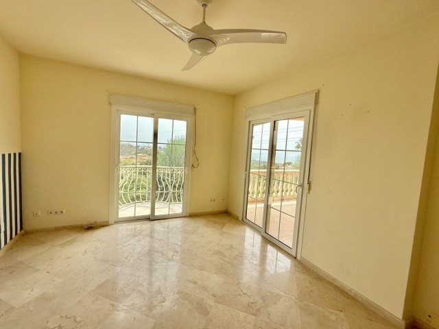 5 Slaapkamer Villa in Hacienda Las Chapas