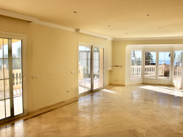 6 Schlafzimmer Villa in Hacienda Las Chapas