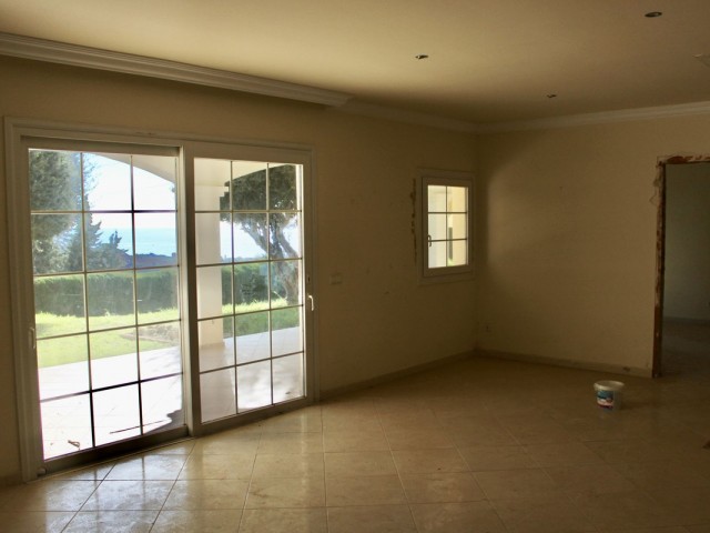 6 Slaapkamer Villa in Hacienda Las Chapas