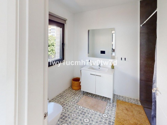 4 Soveroms Villa i Benalmadena