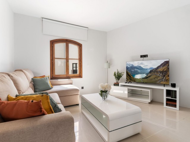 2 Bedrooms Apartment in Puerto Banús