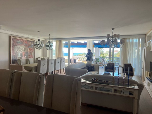 5 Sovrums Lägenhet i Puerto Banús