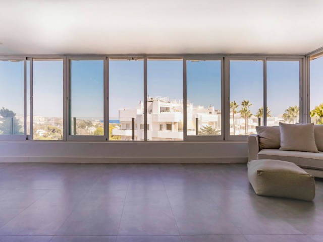 2 Makuuhuoneen Huoneisto Río Real