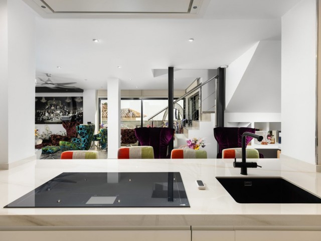 4 Bedrooms Villa in Mijas Costa