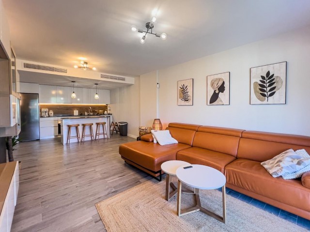 Apartamento con 3 Dormitorios  en El Chaparral