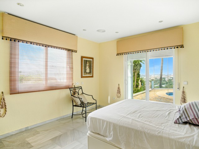 5 Schlafzimmer Villa in El Chaparral