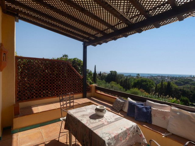 Villa avec 5 Chambres  à Elviria