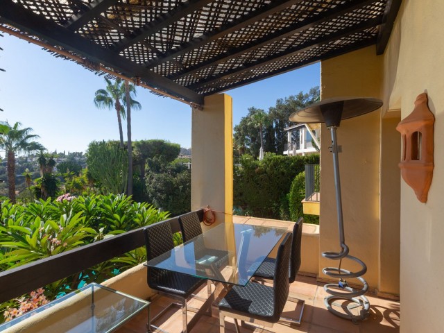 Villa avec 5 Chambres  à Elviria