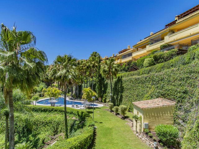 Penthouse, Sierra Blanca, R4880239