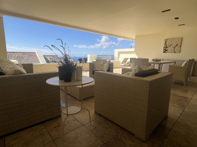 2 Bedrooms Apartment in Altos de los Monteros